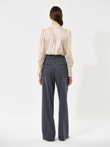 Dea Kudibal - Camiseta ' RobertaDEA ' en beige