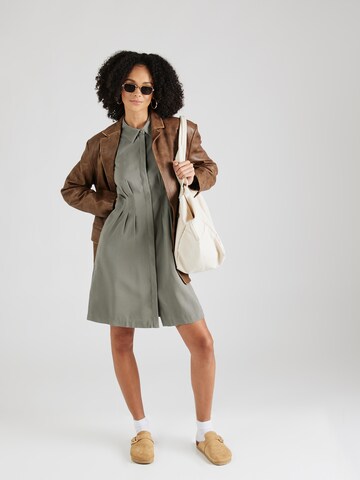 Robe-chemise 'Asana' MSCH COPENHAGEN en vert
