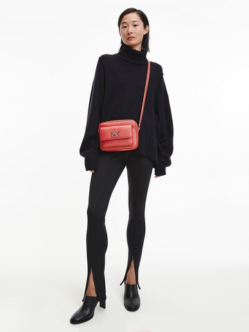 Sac à bandoulière Calvin Klein en rouge