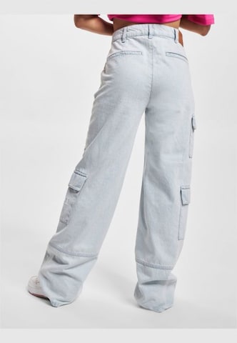 regular Jeans cargo 'Serif' di Karl Kani in blu