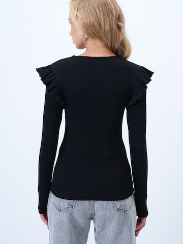 Trend Alaçatı Stili Tričko - Čierna