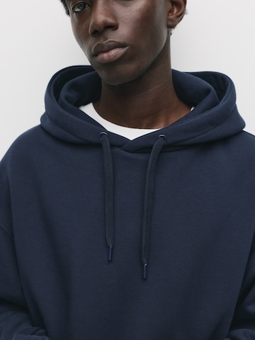 Pull&Bear Sweatshirt i blå