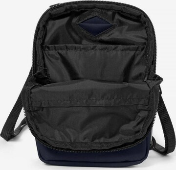 EASTPAK Taška cez rameno 'Buddy' - Modrá