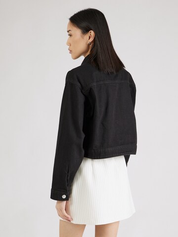 PIECES Between-Season Jacket 'TESSIE' in Black