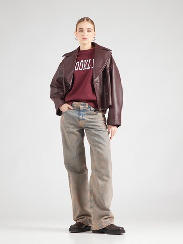 Sweat-shirt 'PCSASIE' PIECES en rouge