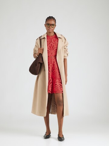 Morgan - Vestido en rojo