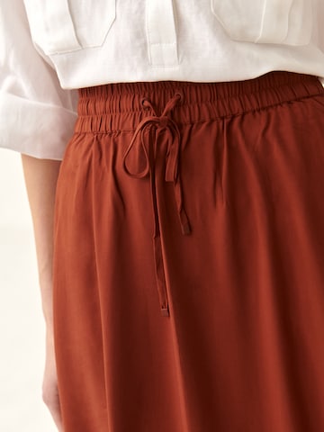 TATUUM Skirt in Orange