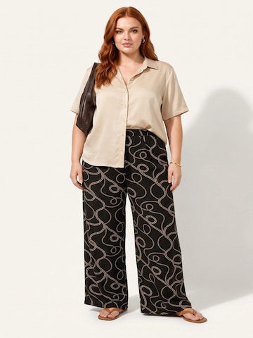 Shape Of You Wide leg Trousers in Black