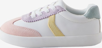 Next Tennarit värissä valkoinen: etupuoli