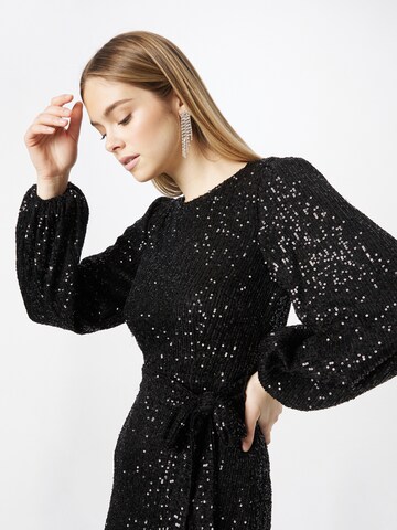 Robe Oasis en noir