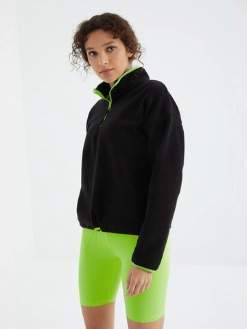 Sweat-shirt 'Sweatshirts' Tommy Life en noir