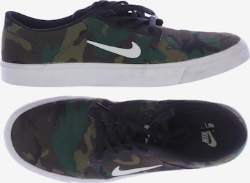 NIKE Sneakers & Trainers in 43 in Green: front