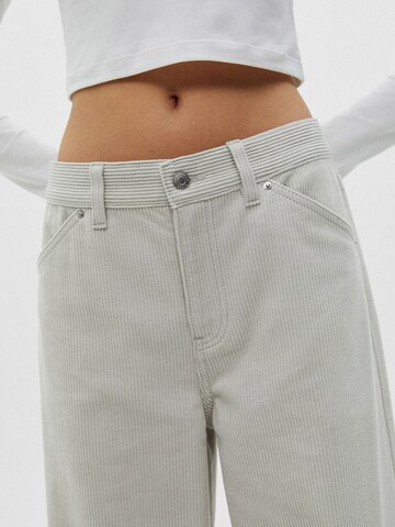 Wide leg Pantaloni di Pull&Bear in grigio