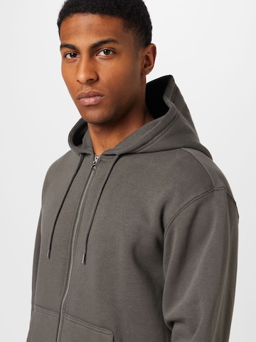 WEEKDAY Zip-Up Hoodie in Grey