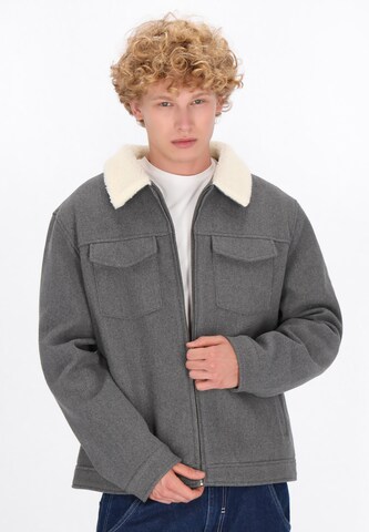 MO Демисезонная куртка в Серый: спереди