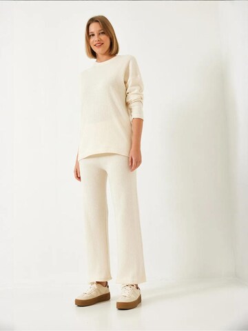 Bianco Lucci - Calças de fato em bege