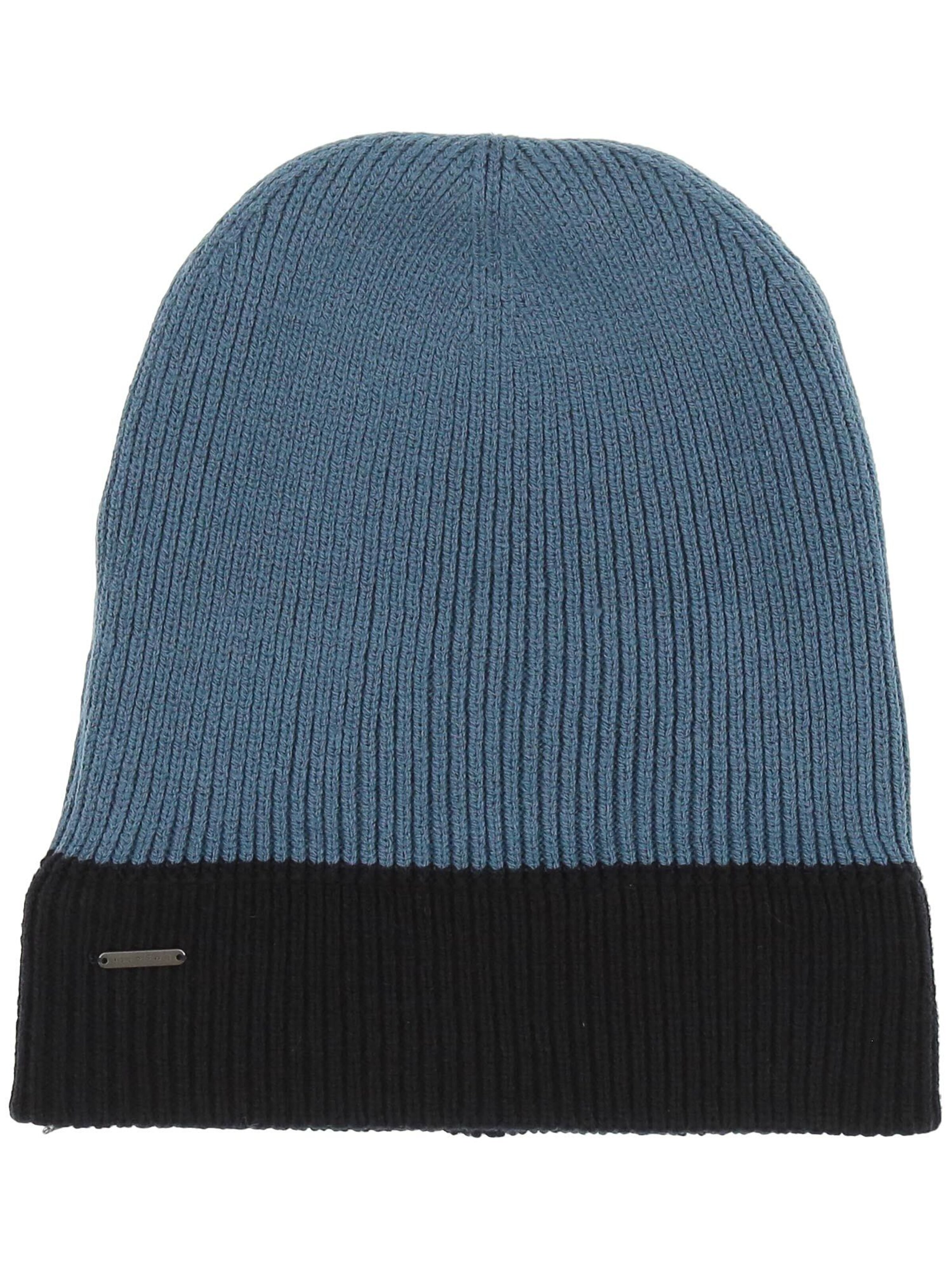 bugatti Beanie in Blue
