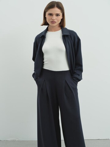 C&City Wide leg Pleat-front trousers in Grey
