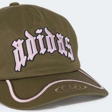 ADIDAS ORIGINALS Cap in Green