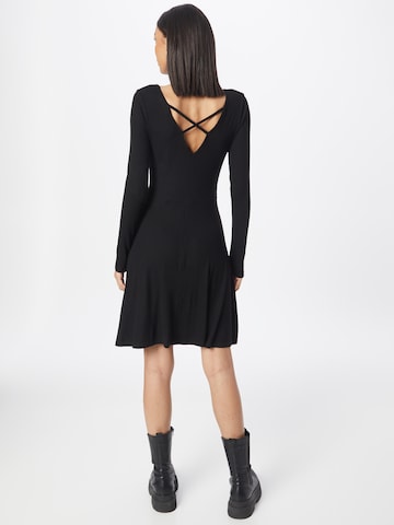 Robe 'Pauline' ABOUT YOU en noir