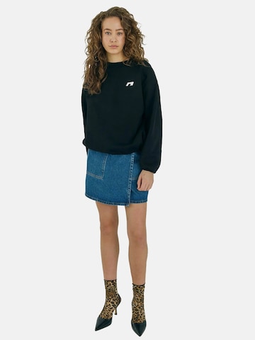 NORR Sweatshirt 'Daphine ' in Schwarz