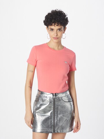 T-shirt GUESS en rose : devant