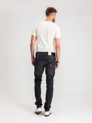 Tapered Jeans 'Mustang Style Oregon Tapered Denim Black 1017124 4000 800' di MUSTANG in blu