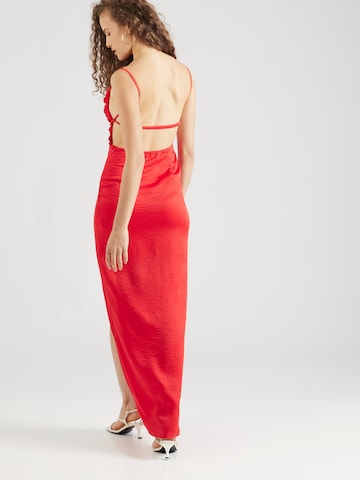 Robe de soirée 'NELL' TFNC en rouge