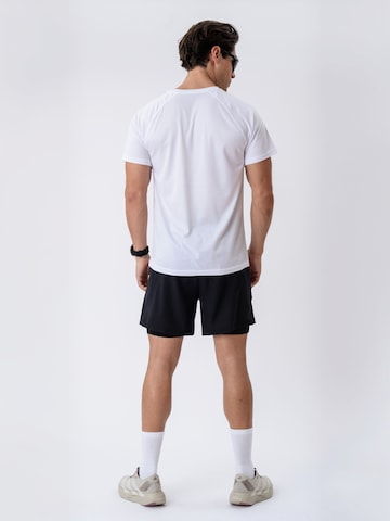 Coupe regular Chemise ' Encore ' Toujours Actif en blanc