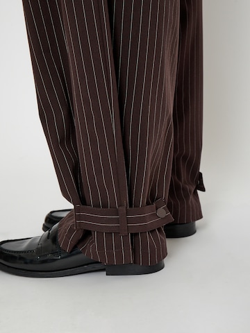 Wide leg Pantaloni 'Filippa' di minus in marrone