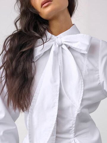 co'couture - Camiseta ' PoppyCC ' en blanco
