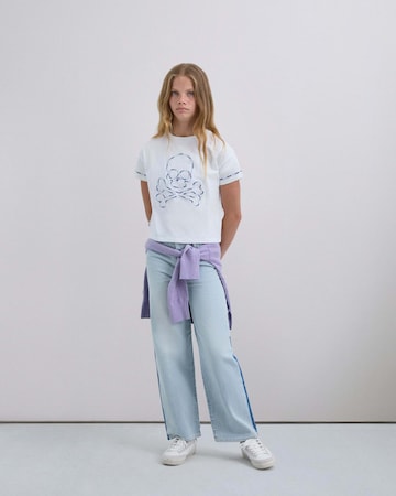 Tricou de la Scalpers pe alb