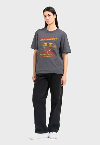 Oldskull T-Shirt in Grau