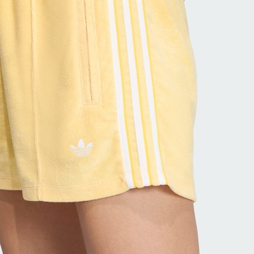 Loosefit Pantalon 'Firebird' ADIDAS ORIGINALS en jaune