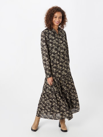 Sofie Schnoor Kleid in Schwarz: Vorderseite