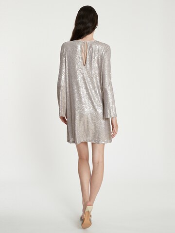 Ana Alcazar Kleid ' Tadyra ' in Silber