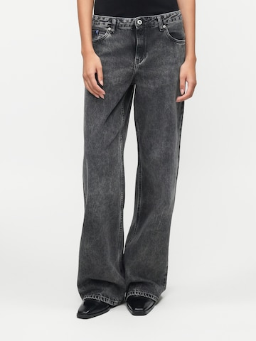 Loosefit Jeans di KARL LAGERFELD JEANS in nero: frontale