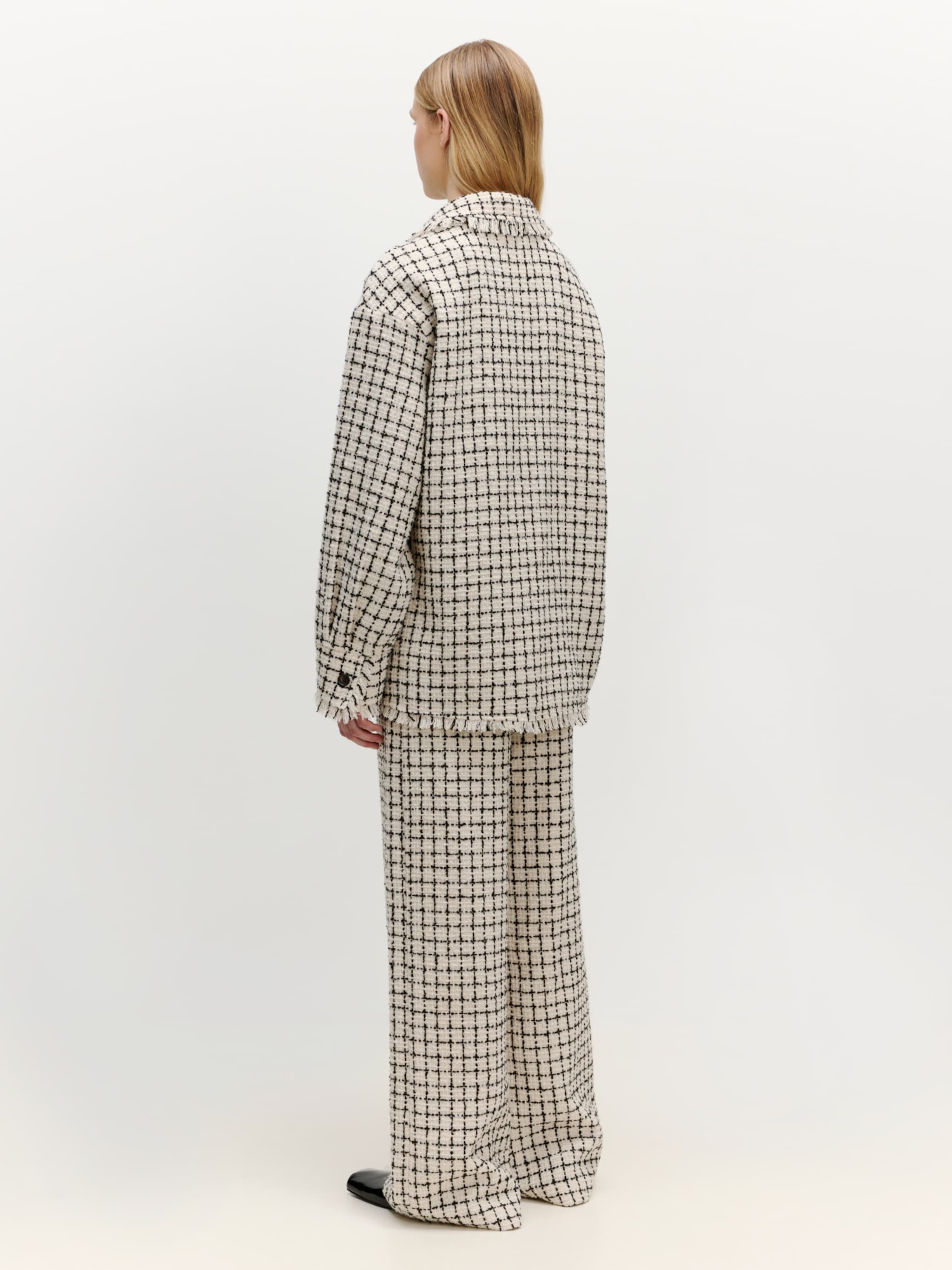 EDITED Produkte Jacke 'Dela' schwarz