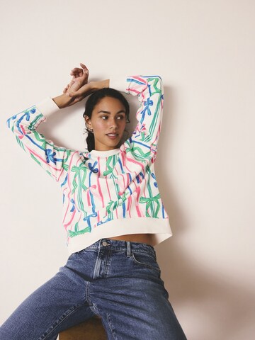 Next Μπλούζα φούτερ σε λευκό