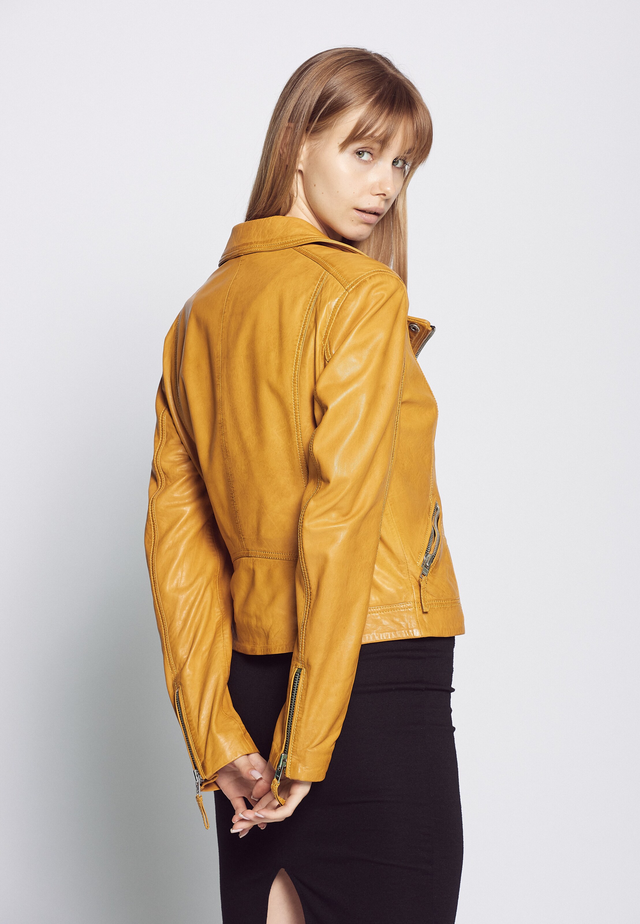 Frauen Große Größen MUSTANG Lederjacke in Gelb - DN80727 Frauen Große Größen MUSTANG Lederjacke in Gelb - DN80727