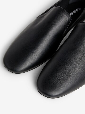 Calvin Klein Slipper in Schwarz