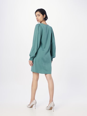 Robe 'Embry' mbym en vert