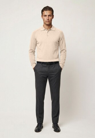 Pulover de la Felix Hardy pe bej