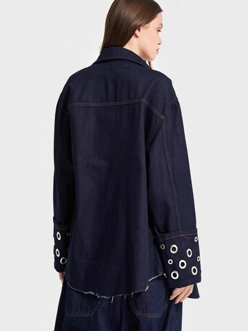 IT'S BASIC Oversized shirt 'Straight Denim Shirt' in Blauw