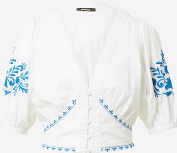 Gina Tricot Blouse in White: front