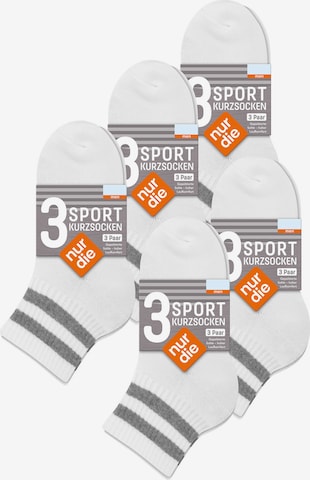 Chaussettes 'Short Track' Nur Die en blanc : devant