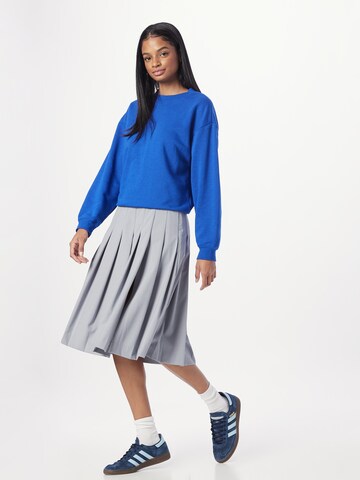 MonkiSweater majica - plava boja