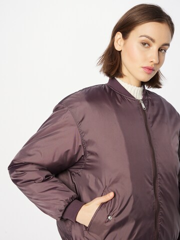 A LOT LESS Between-season jacket 'Astrid' in Purple