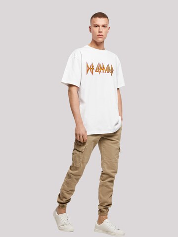 T-Shirt 'Def Leppard' F4NT4STIC en blanc
