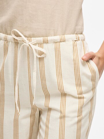 VILA Loose fit Trousers in Beige
